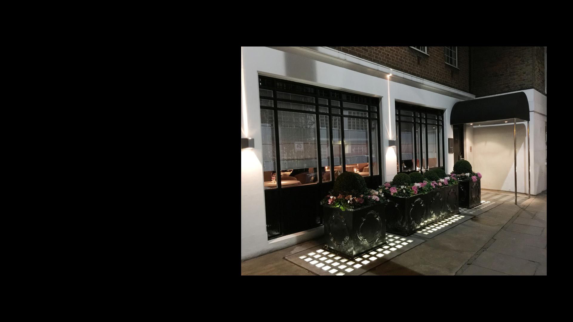 Restaurant Gordon Ramsay -Wenn es um herausragende Gastronomie geht, führt kein Weg am renommierten Restaurant Gordon Ramsay vorbei.