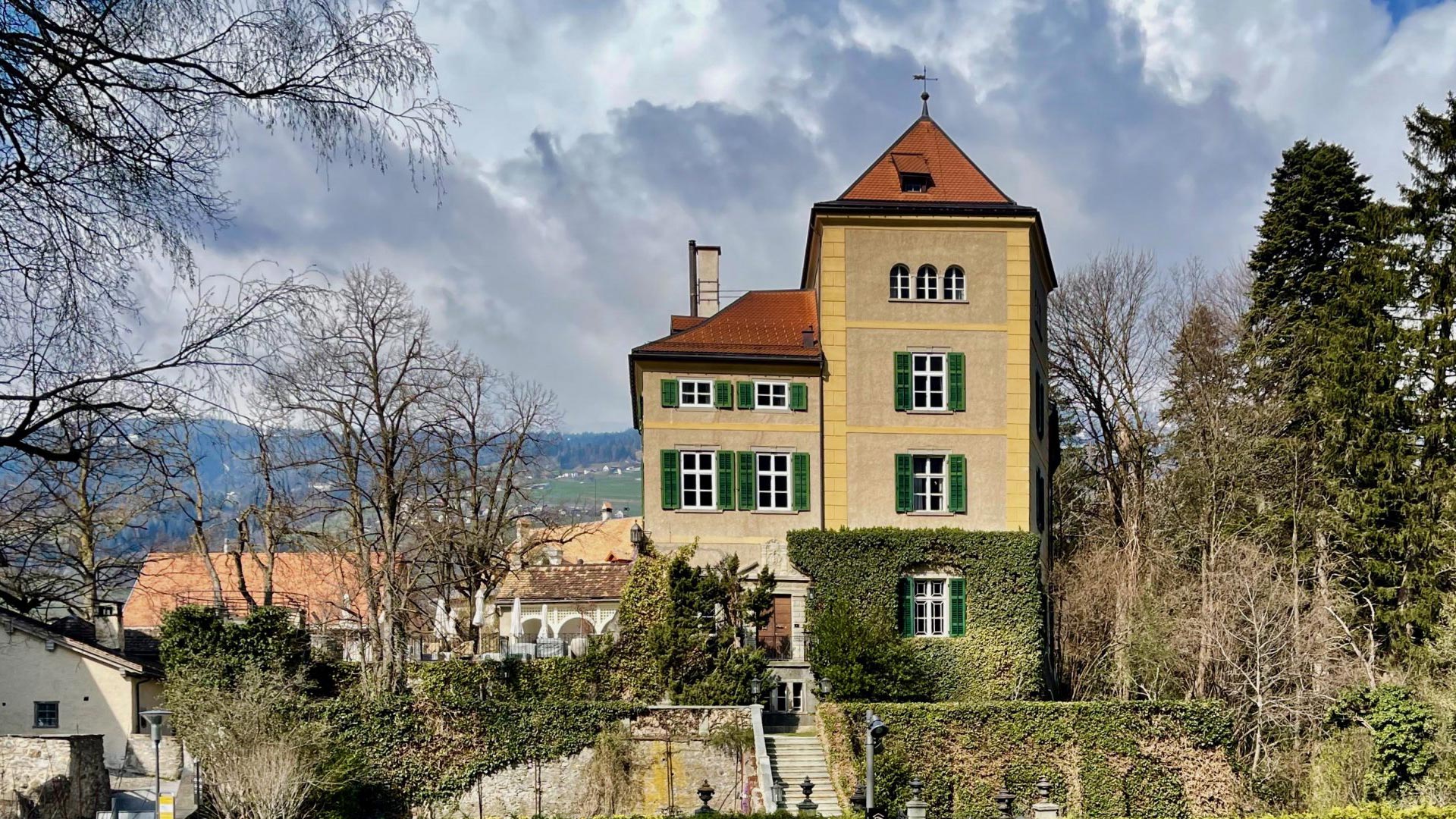 Schloss Schauenstein Andreas Caminada – Ein kulinarisches Juwel für Gourmets und Liebhaber historischer Architektur in Fürstenau.